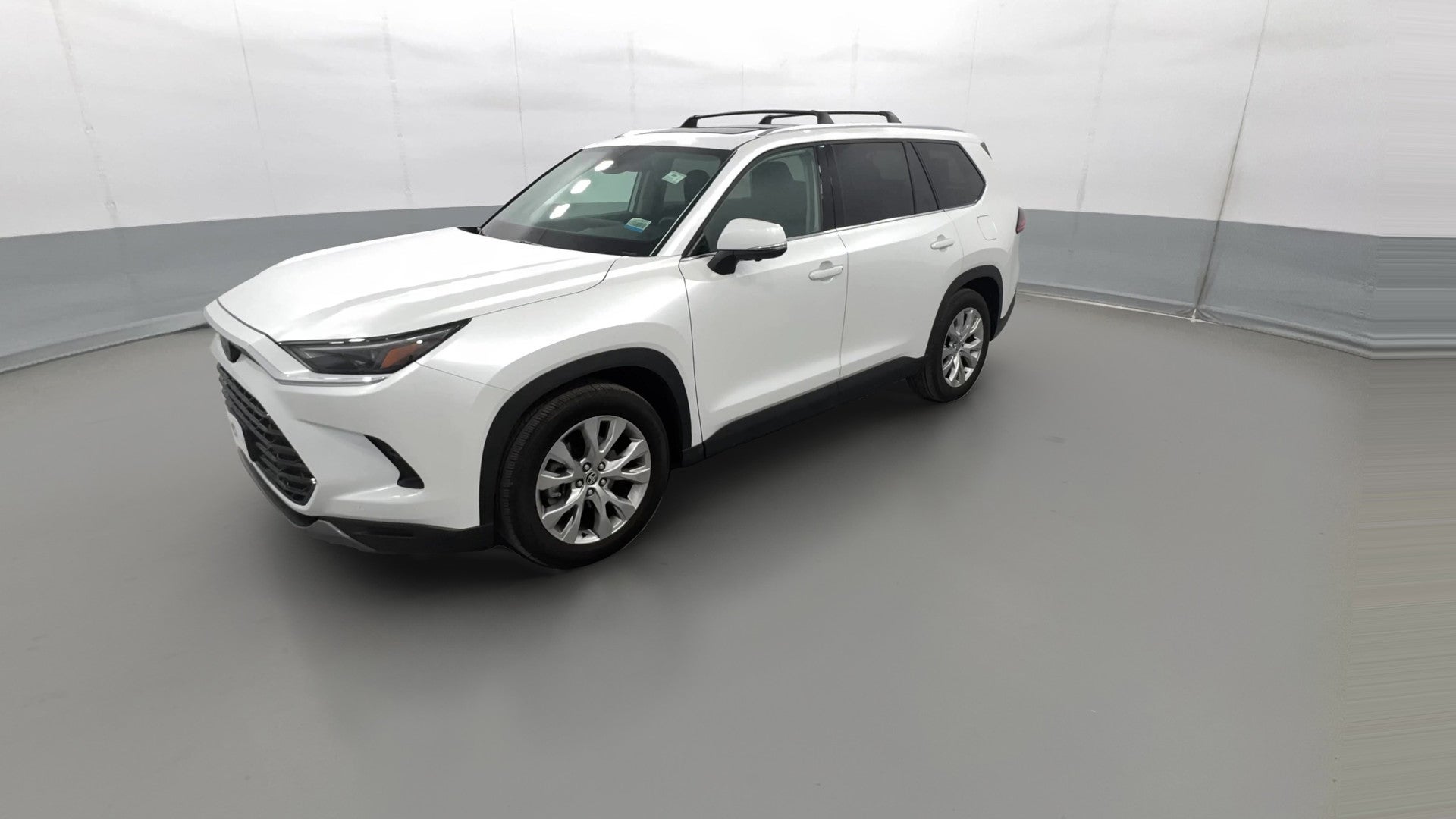2026 Toyota Grand Highlander Hybrid vehicle photo