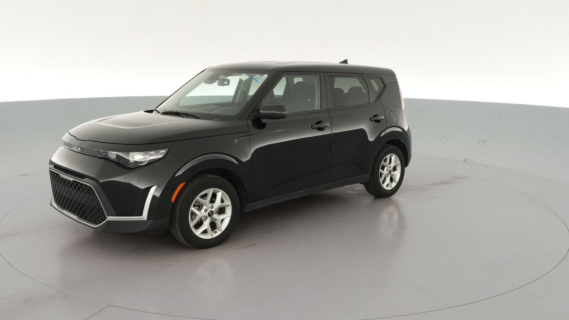 2025 Kia Soul vehicle photo