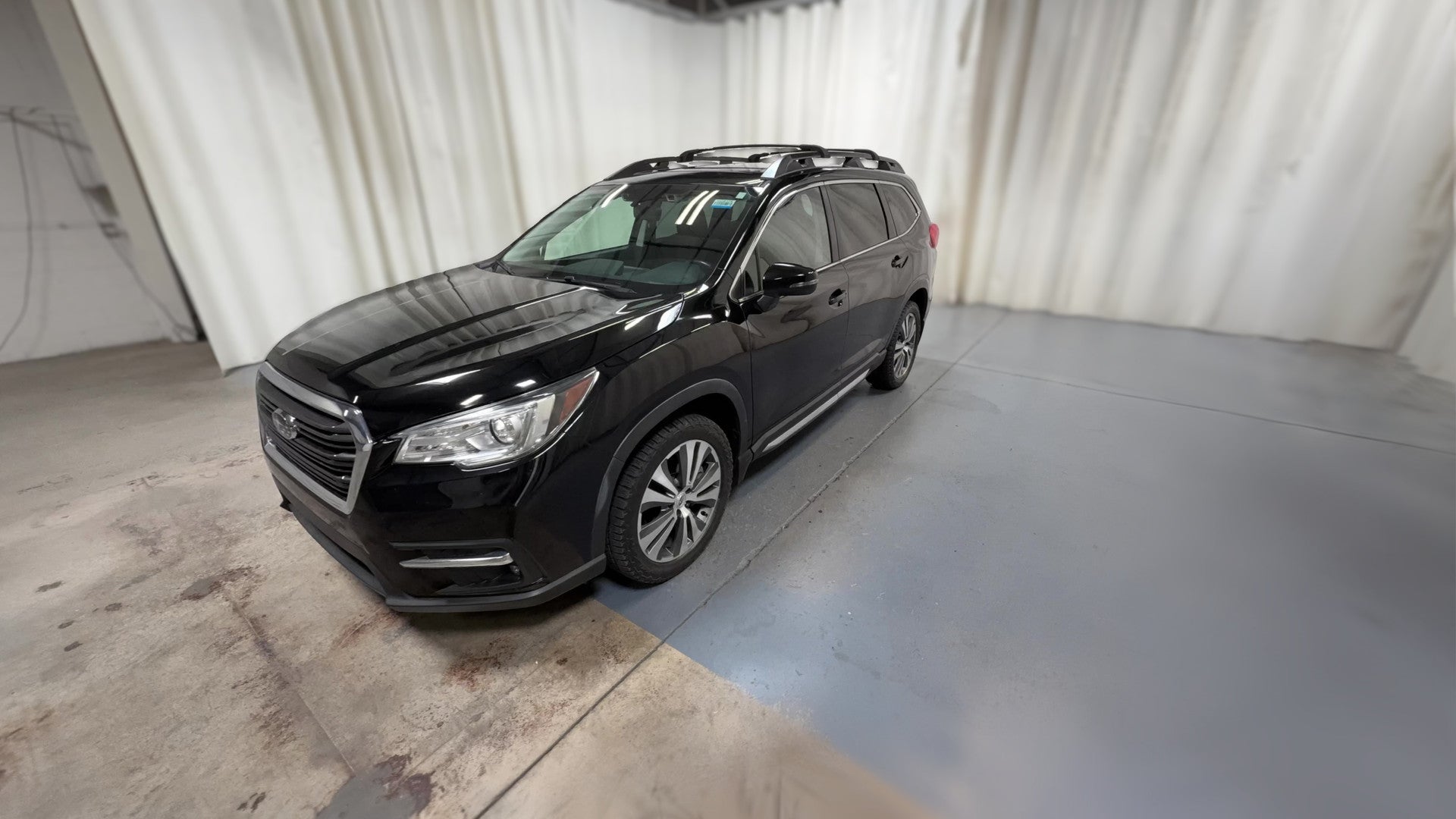2020 Subaru Ascent vehicle photo