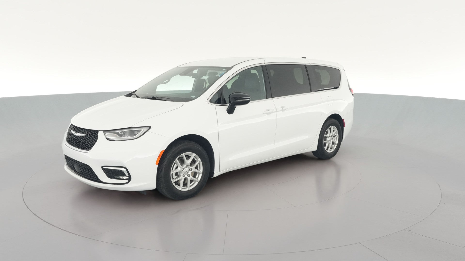 2026 Chrysler Pacifica vehicle photo