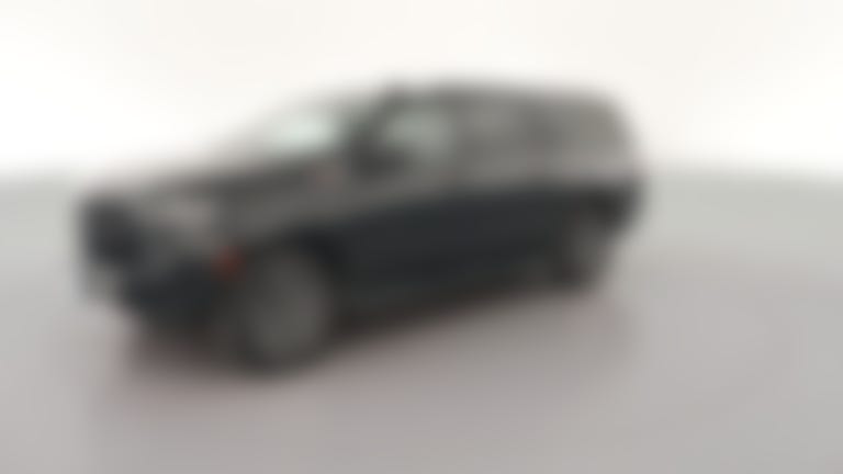 2024 Chevrolet Suburban vehicle photo