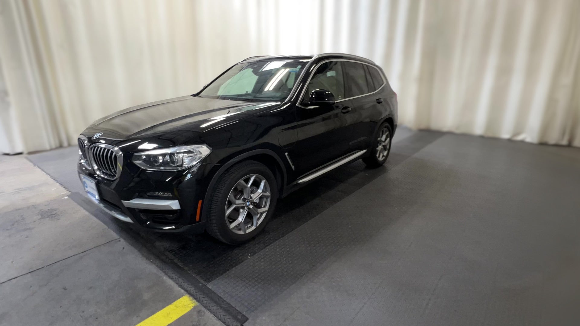 2021 BMW X3 vehicle photo