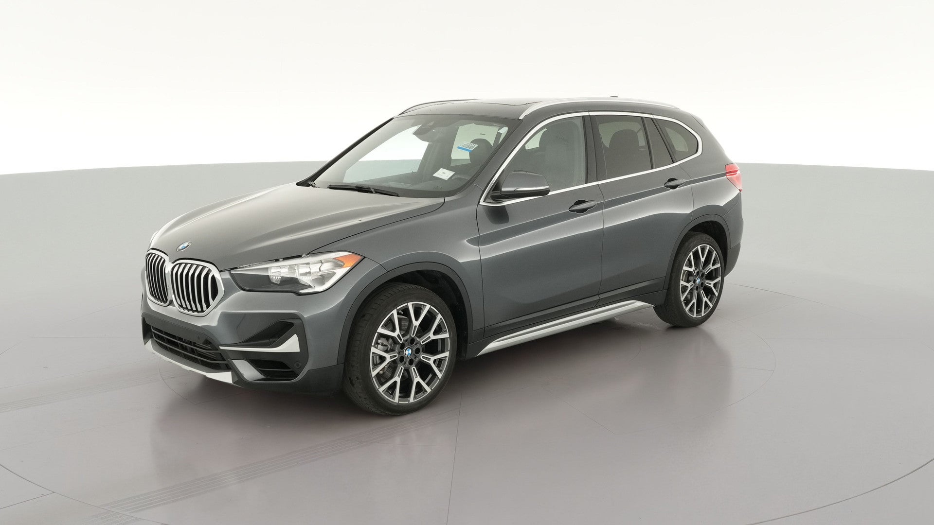 2021 BMW X1 vehicle photo