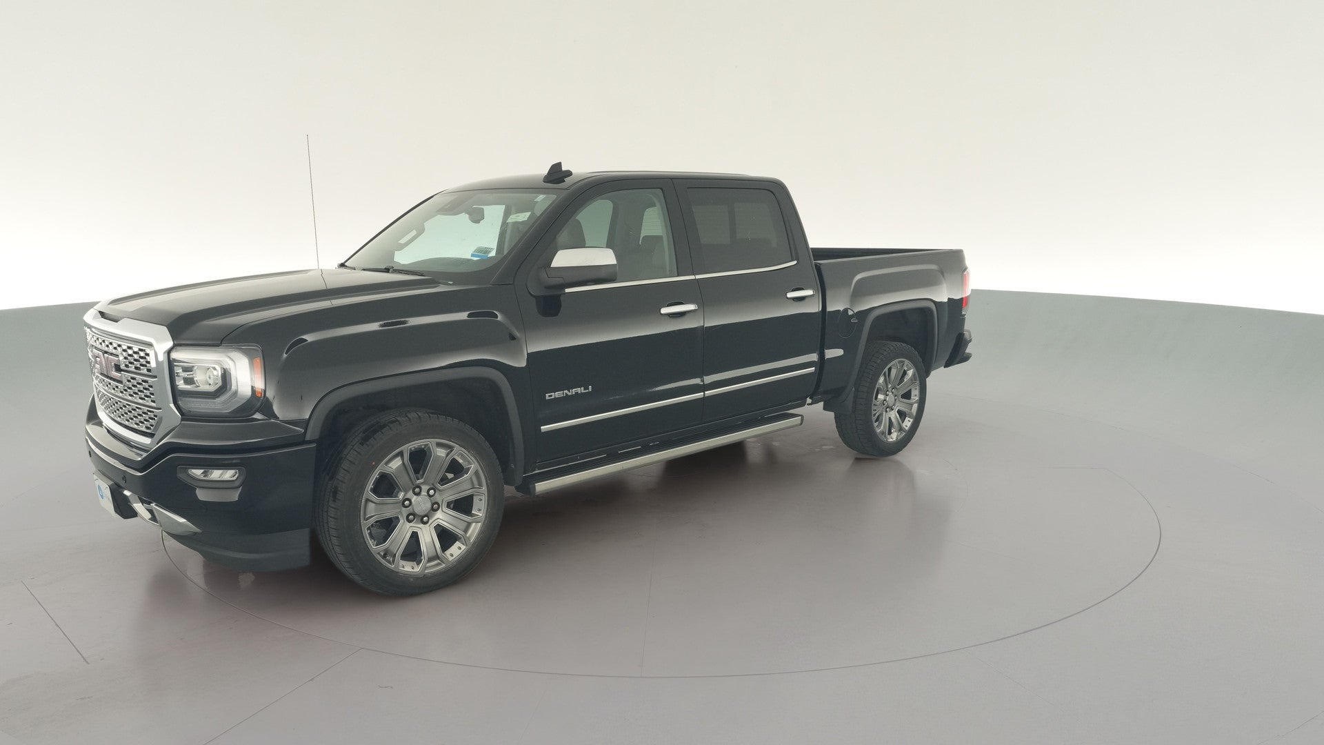 2018 GMC Sierra 1500 Crew Cab vehicle photo
