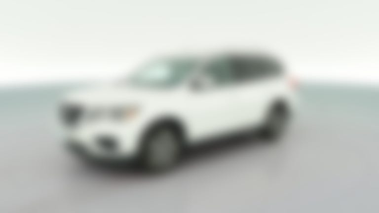 2018 Nissan Pathfinder vehicle photo