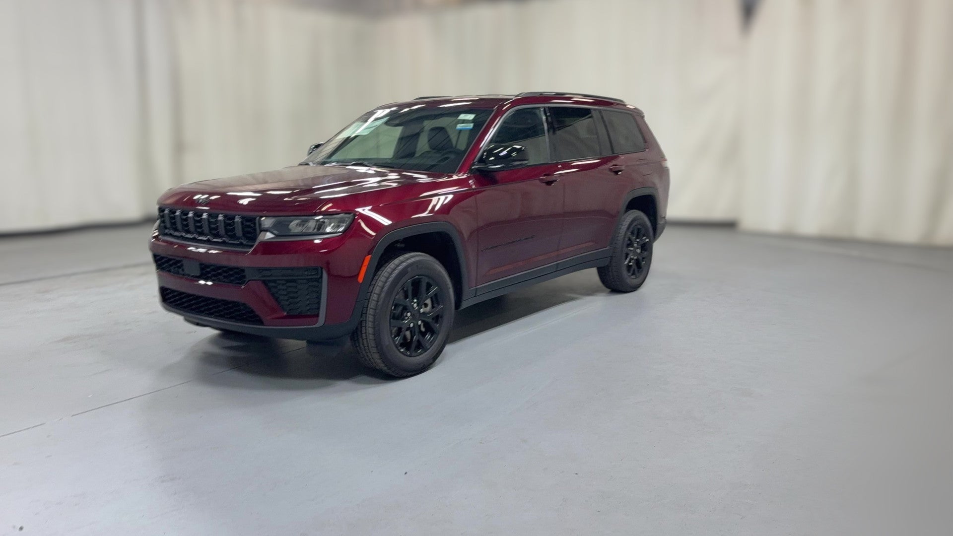 2026 Jeep Grand Cherokee L vehicle photo