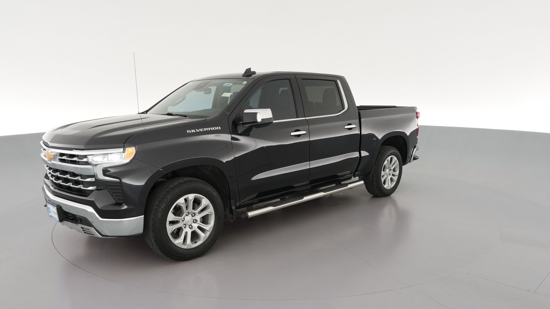2023 Chevrolet Silverado 1500 Crew Cab vehicle photo
