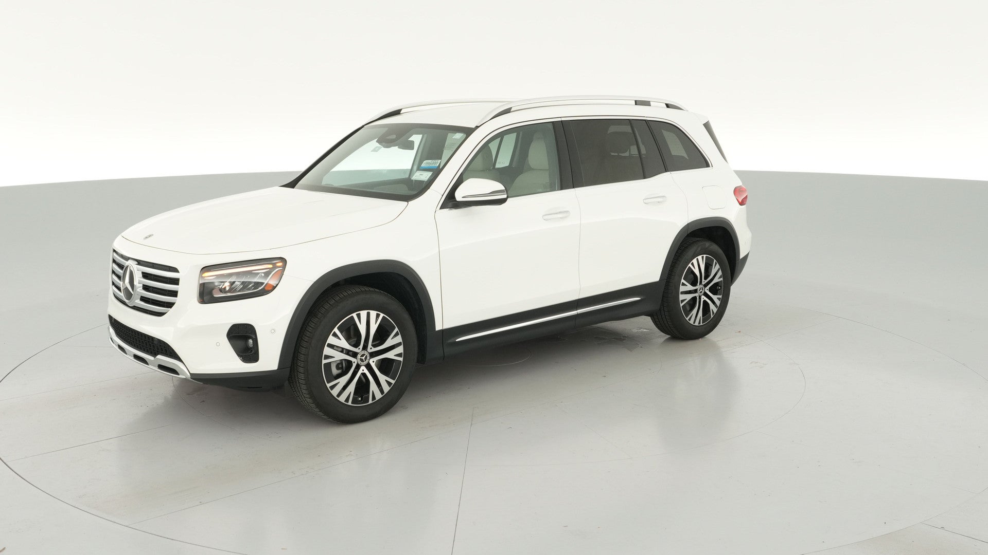 2024 Mercedes-Benz GLB vehicle photo