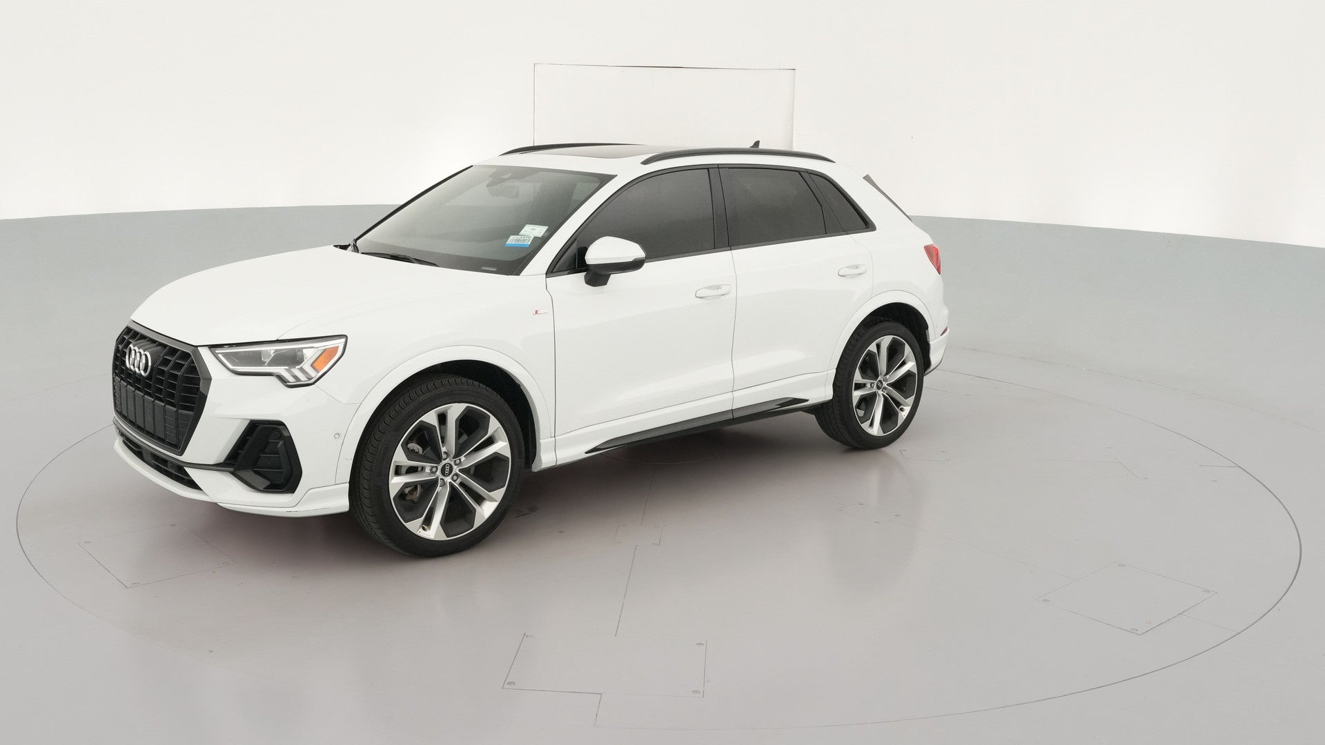 2021 Audi Q3 vehicle photo