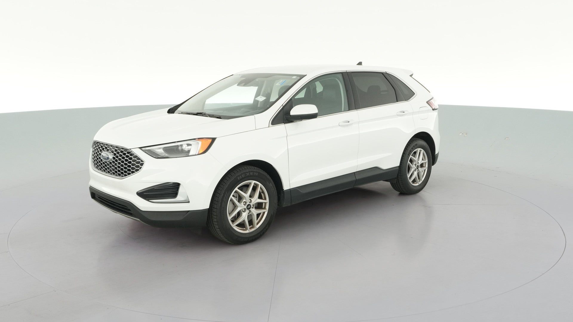 2024 Ford Edge vehicle photo