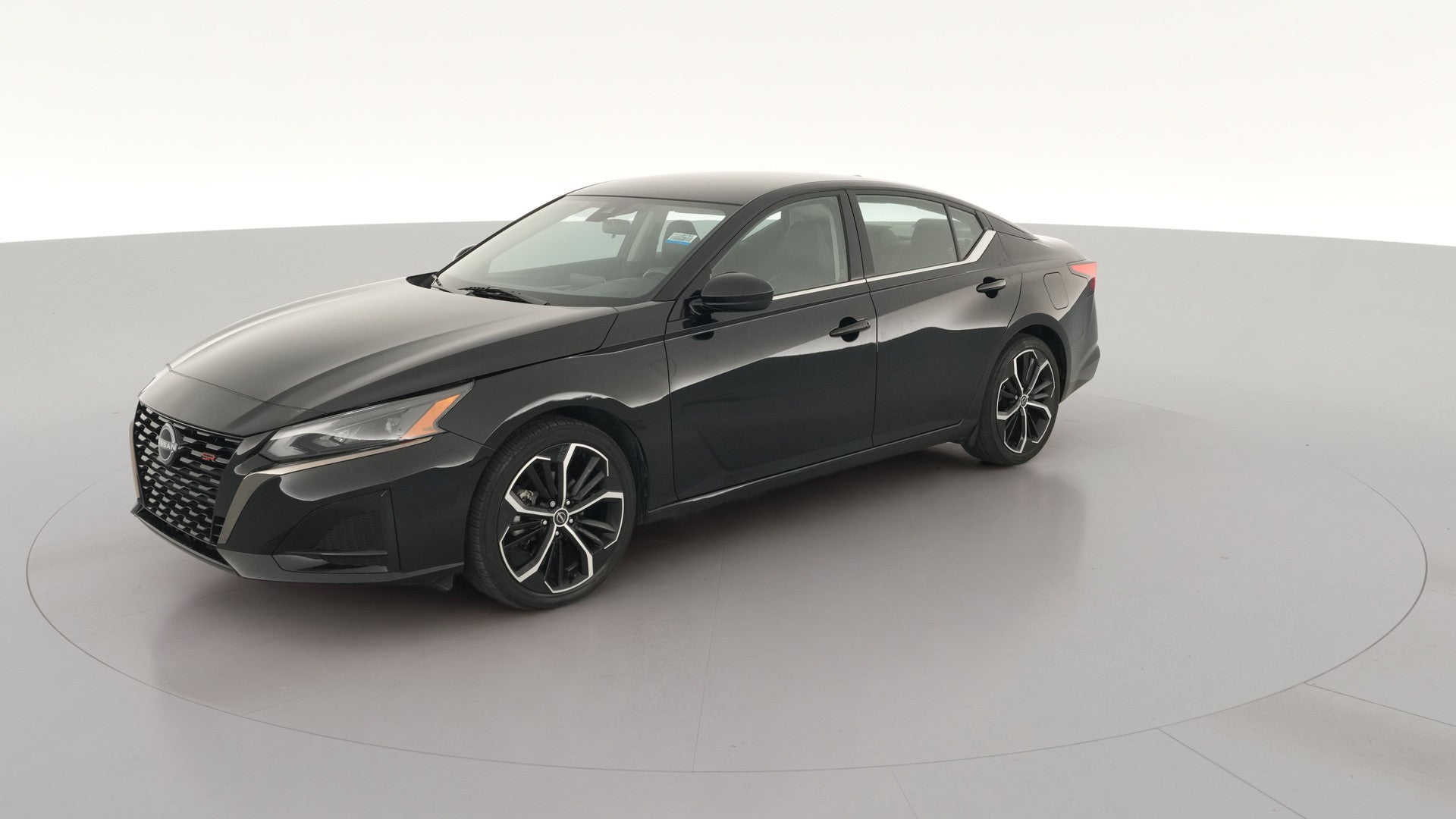 2024 Nissan Altima vehicle photo