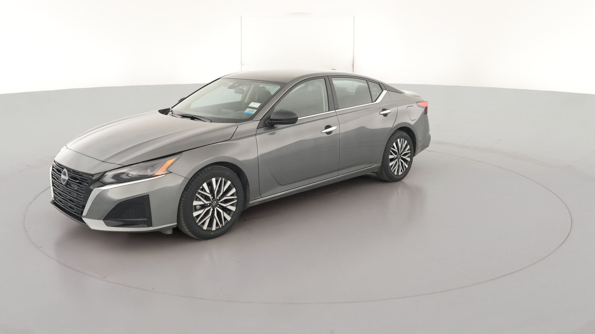 2025 Nissan Altima vehicle photo
