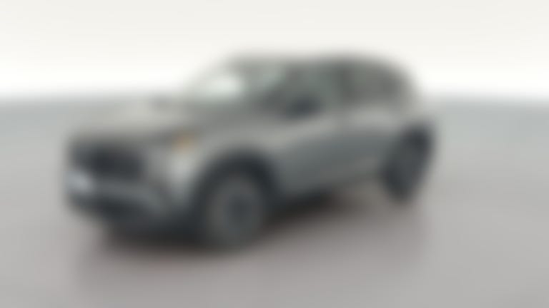 2025 Nissan Kicks vehicle photo