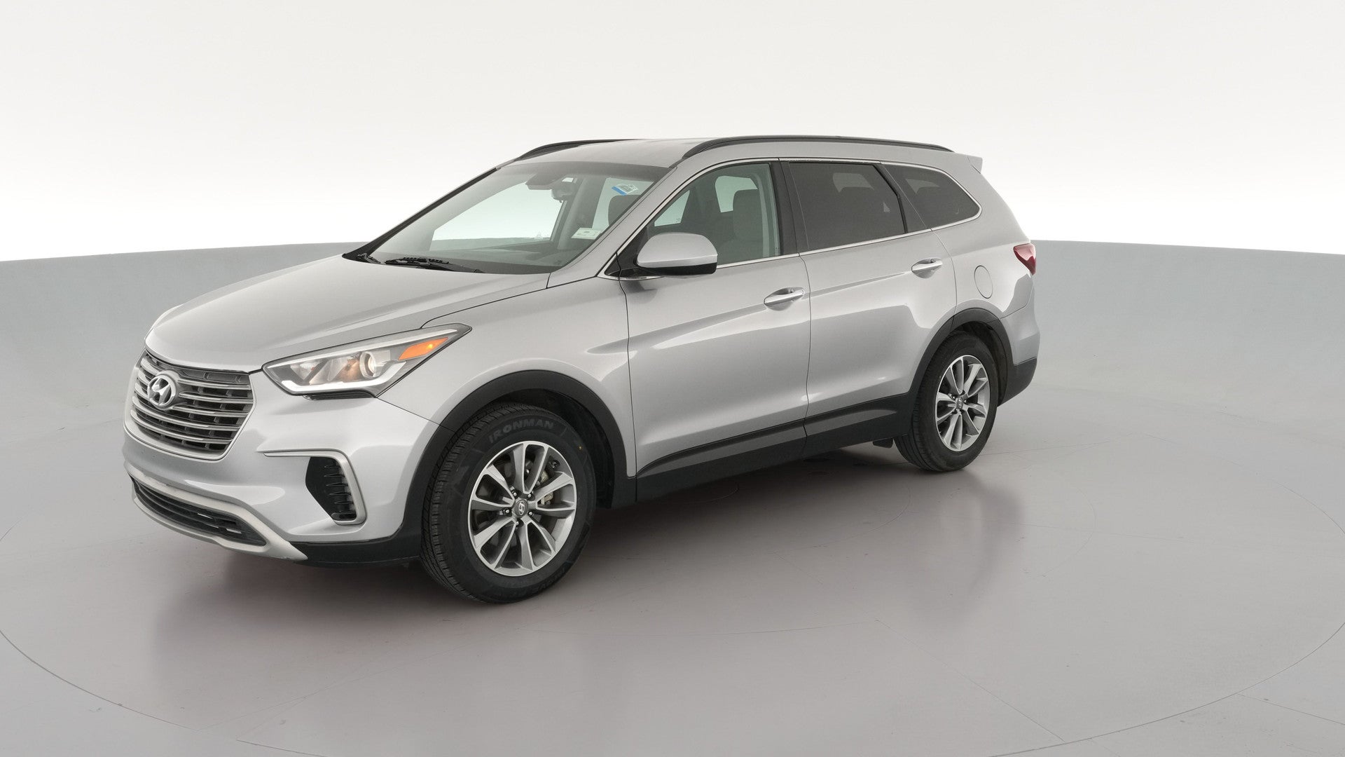 2017 Hyundai Santa Fe vehicle photo
