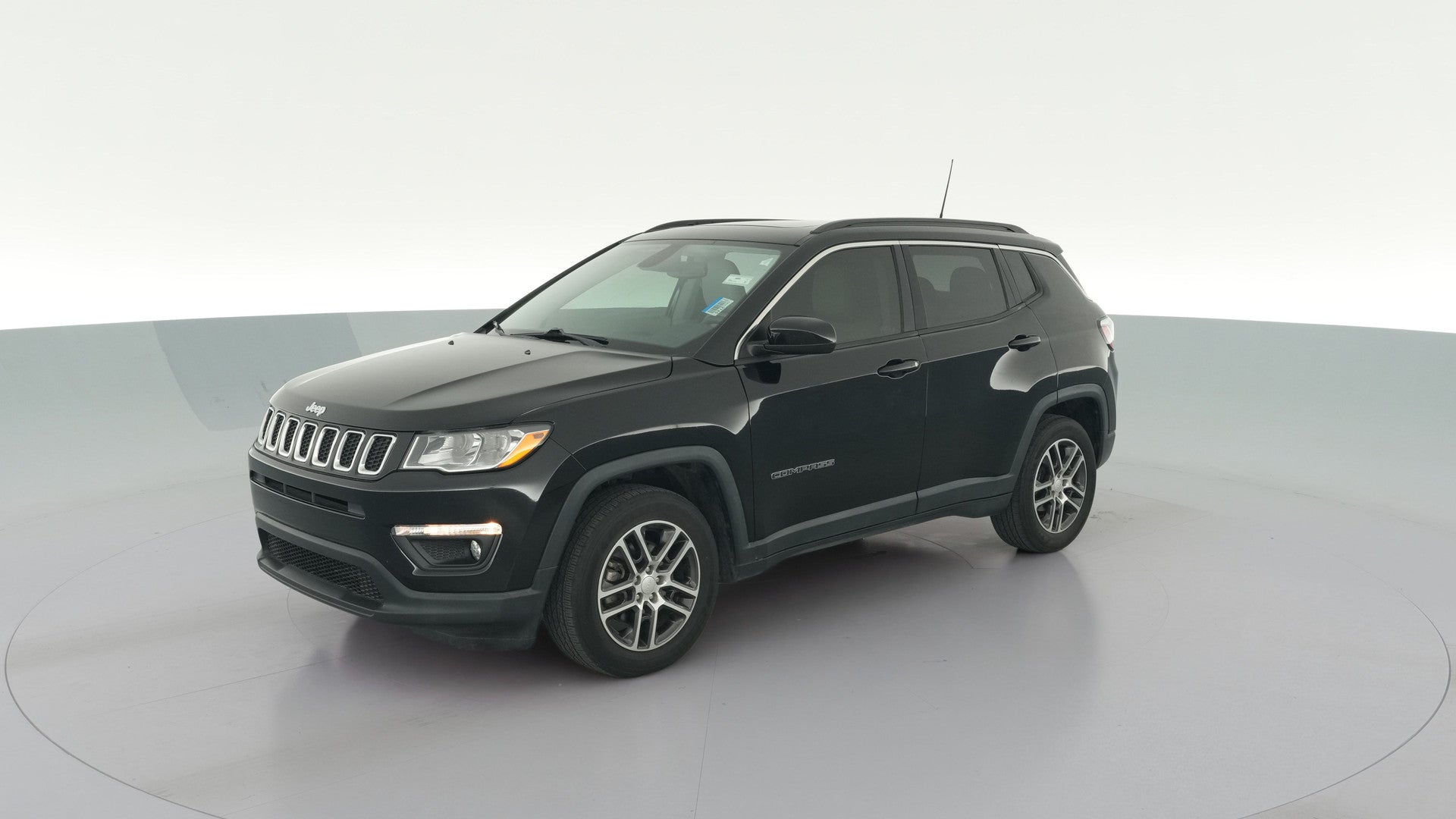 2018 Jeep Compass vehicle photo
