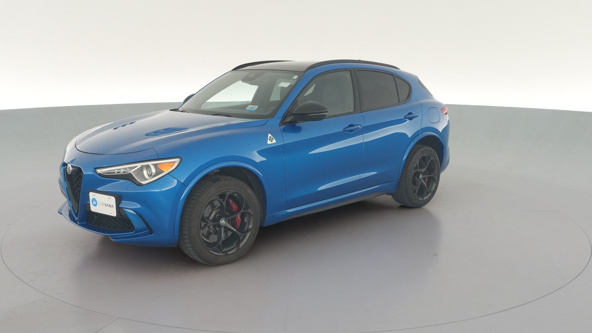 2022 Alfa Romeo Stelvio vehicle photo