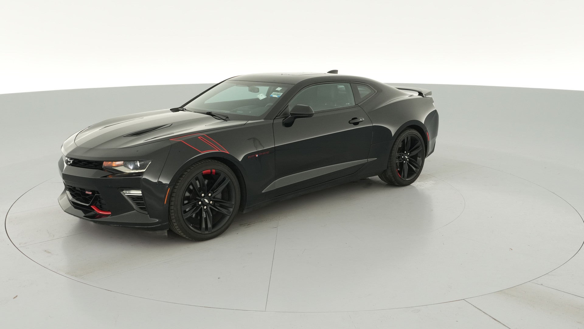 2018 Chevrolet Camaro vehicle photo