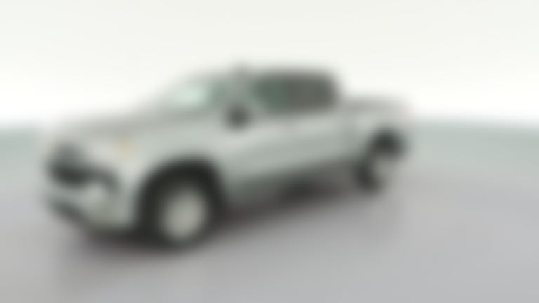 2025 Chevrolet Silverado 1500 Crew Cab vehicle photo