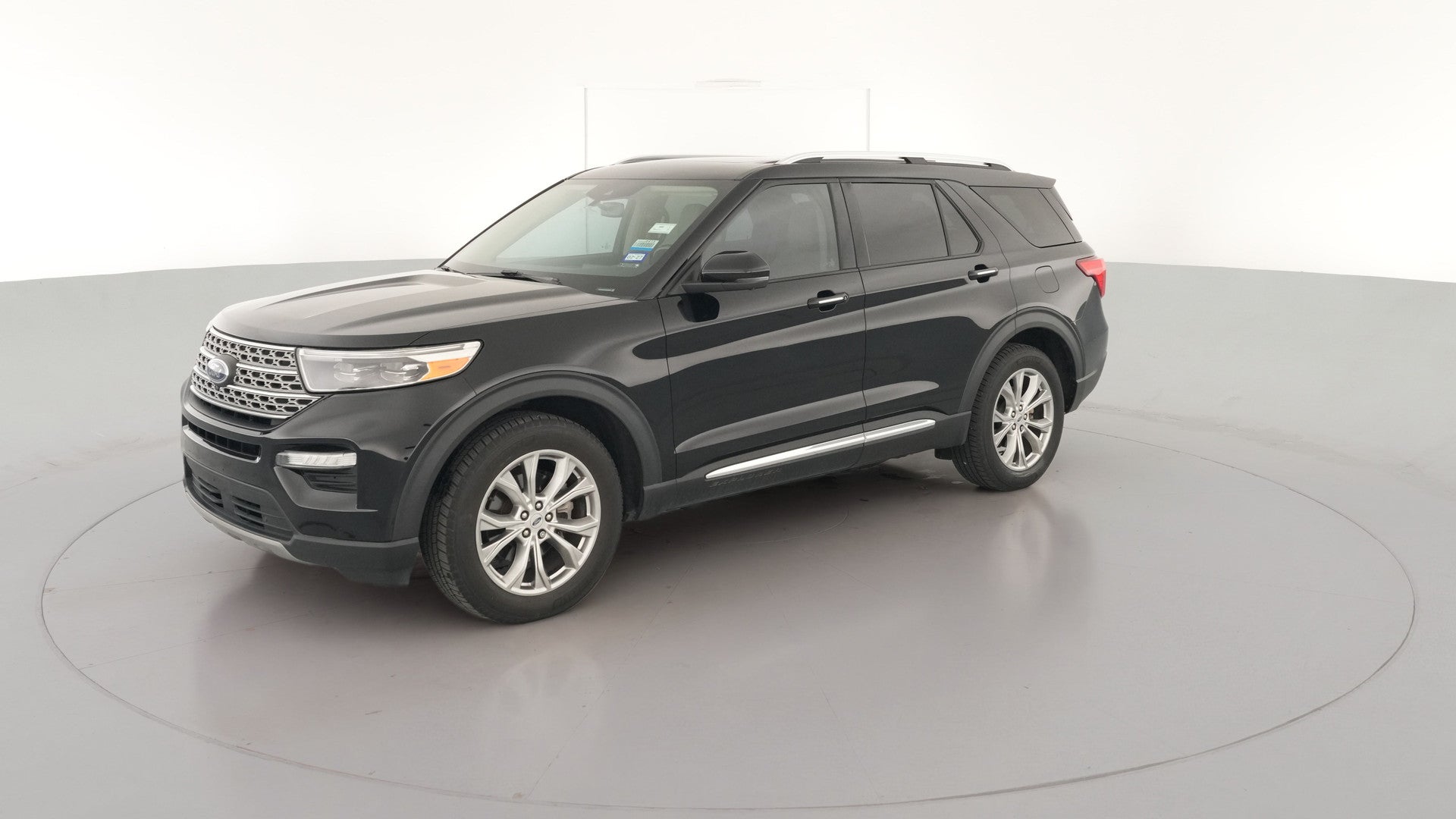 2021 Ford Explorer vehicle photo