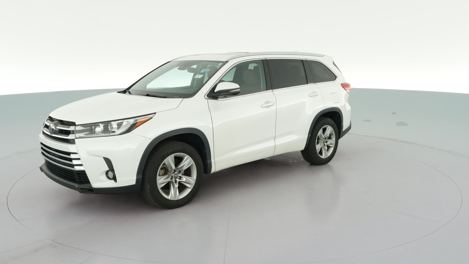 2017 Toyota Highlander vehicle photo