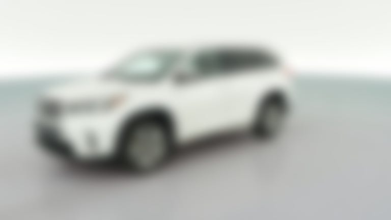2017 Toyota Highlander vehicle photo