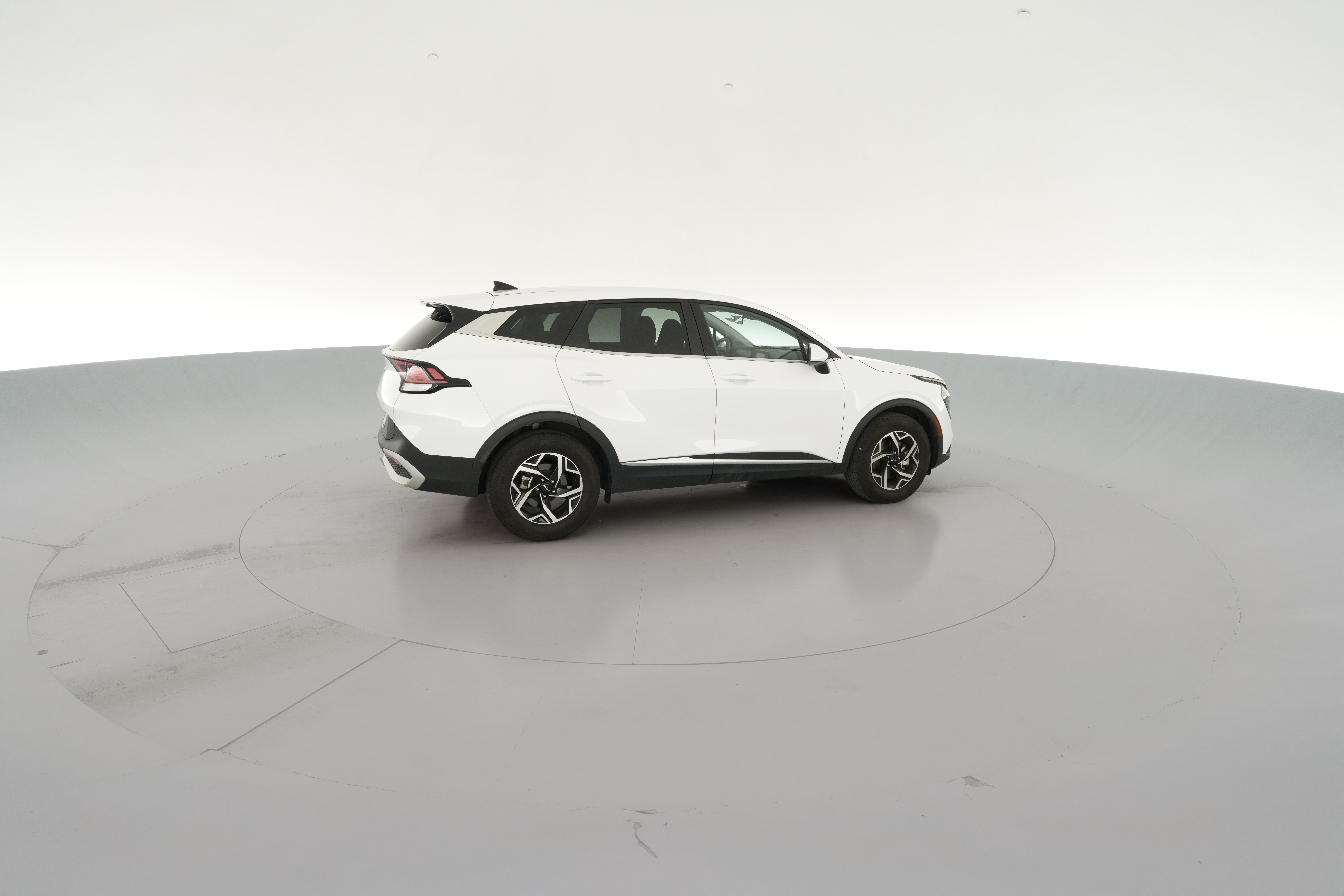 2025 Kia Sportage LX - Photo 30