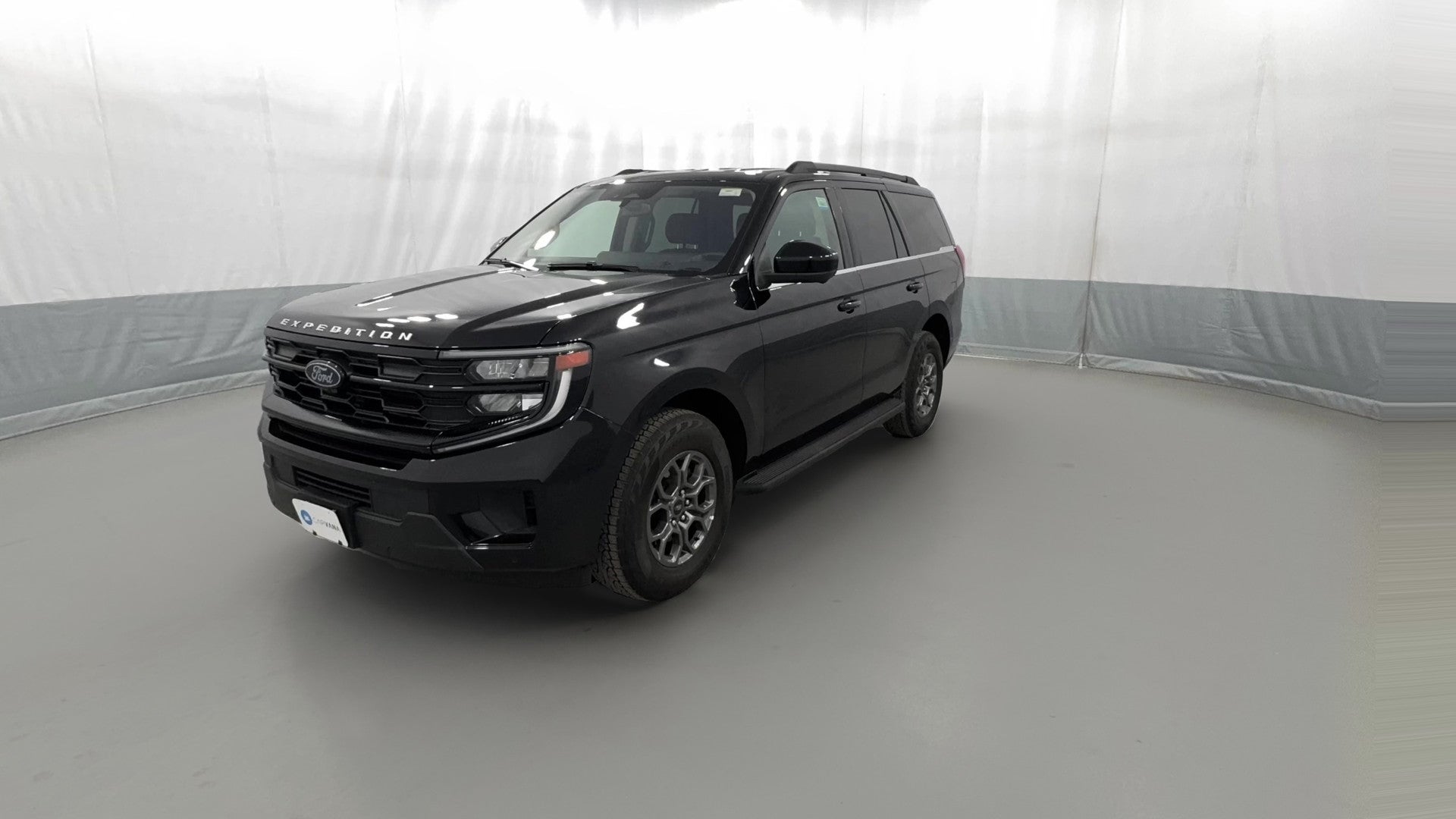2025 Ford Expedition vehicle photo