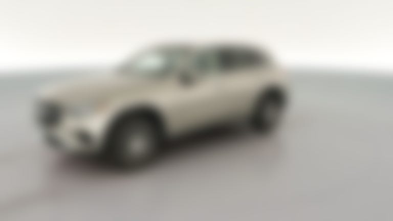 2024 Mercedes-Benz GLC vehicle photo
