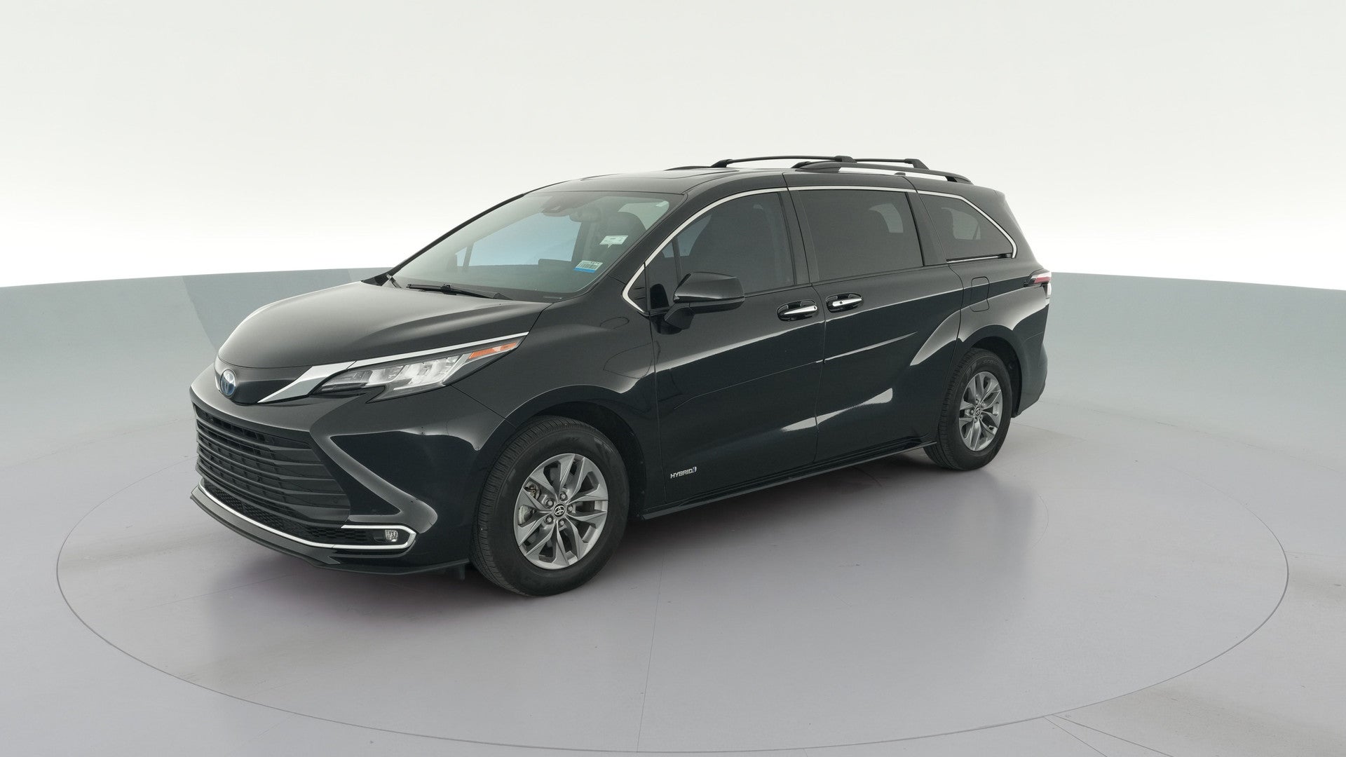 2021 Toyota Sienna vehicle photo