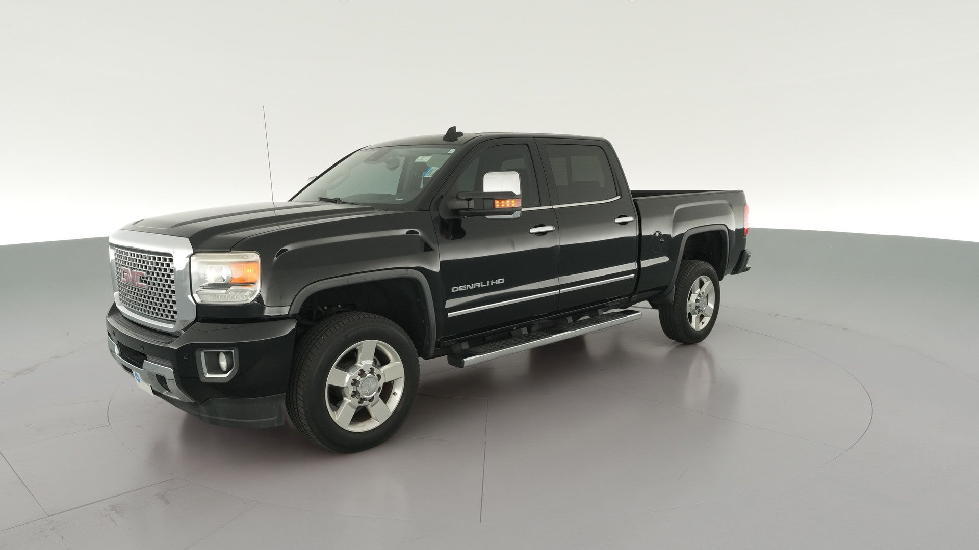 2016 GMC Sierra 2500 HD Crew Cab vehicle photo