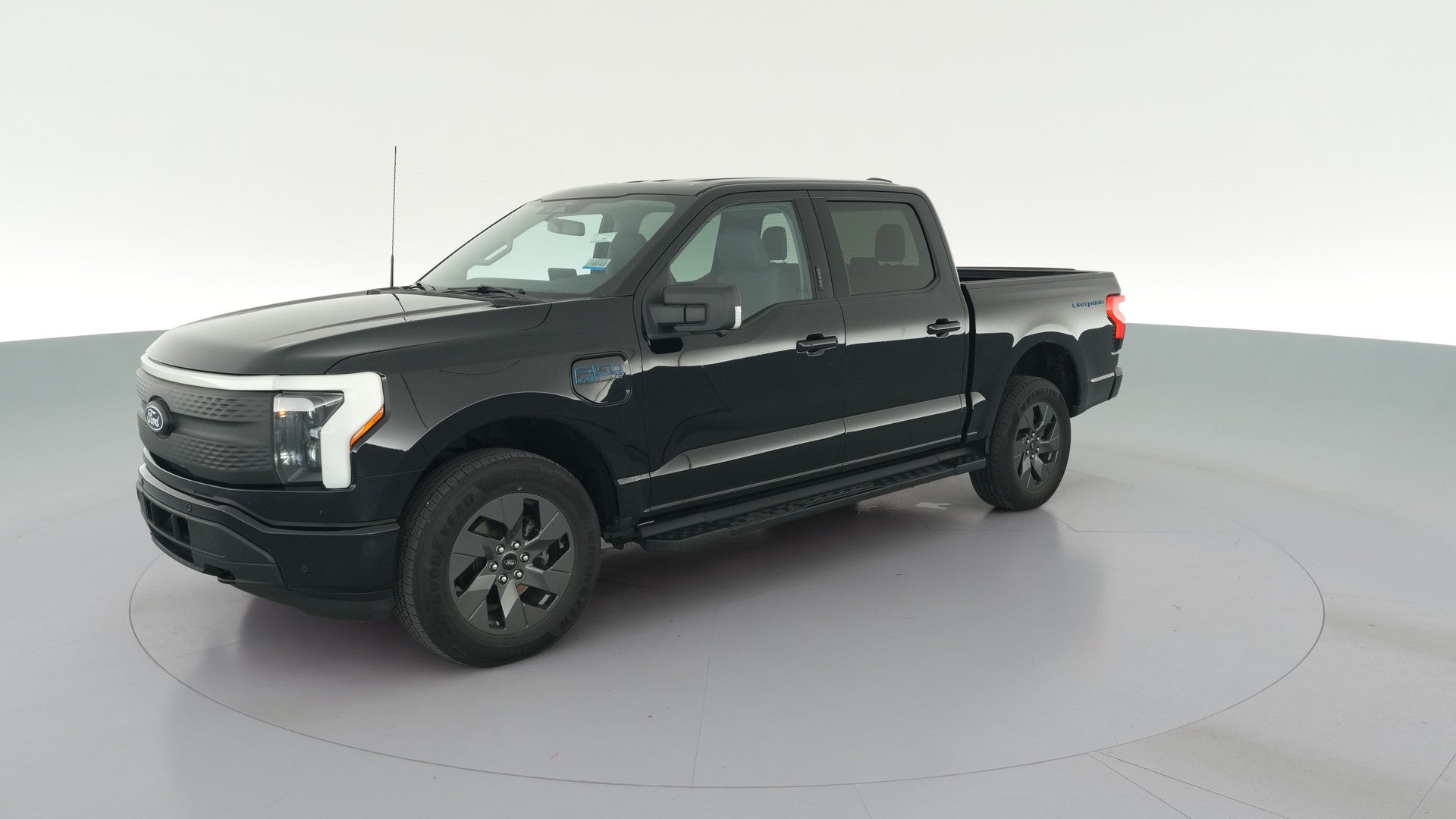 2024 Ford F150 Lightning vehicle photo