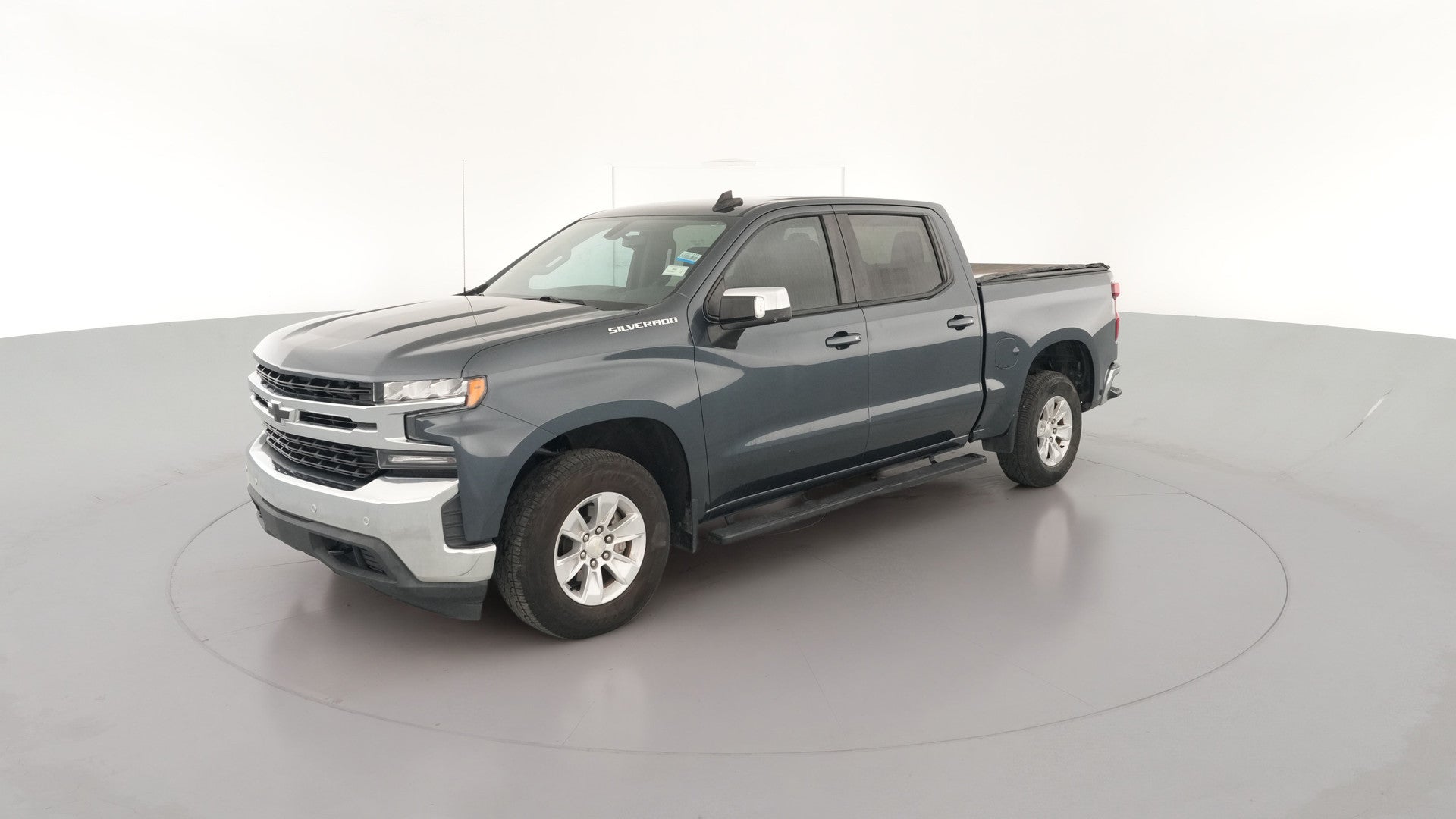 2019 Chevrolet Silverado 1500 Crew Cab vehicle photo