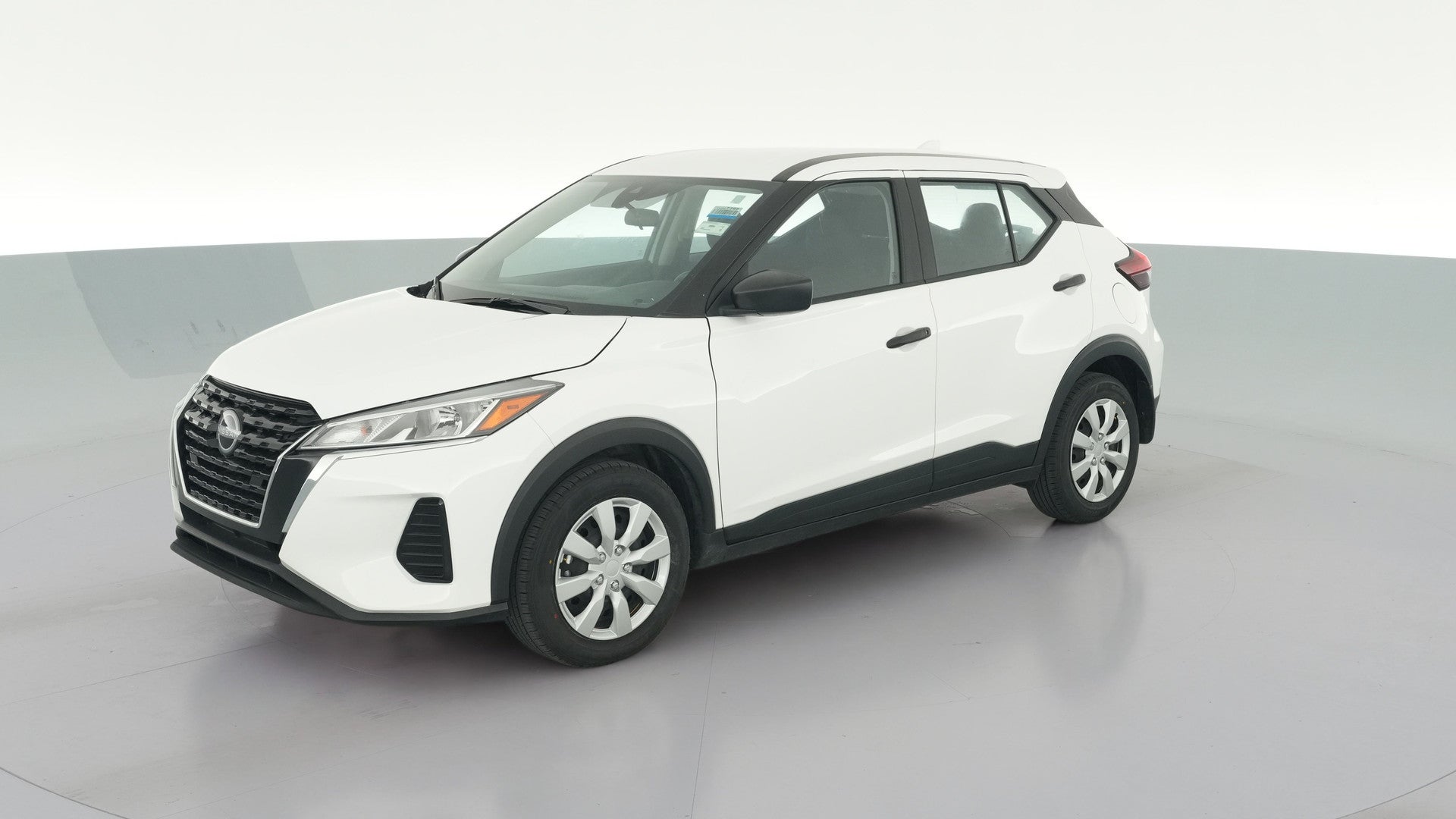 2024 Nissan Kicks vehicle photo