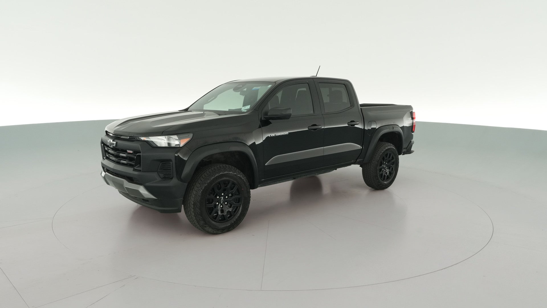 2024 Chevrolet Colorado Crew Cab vehicle photo