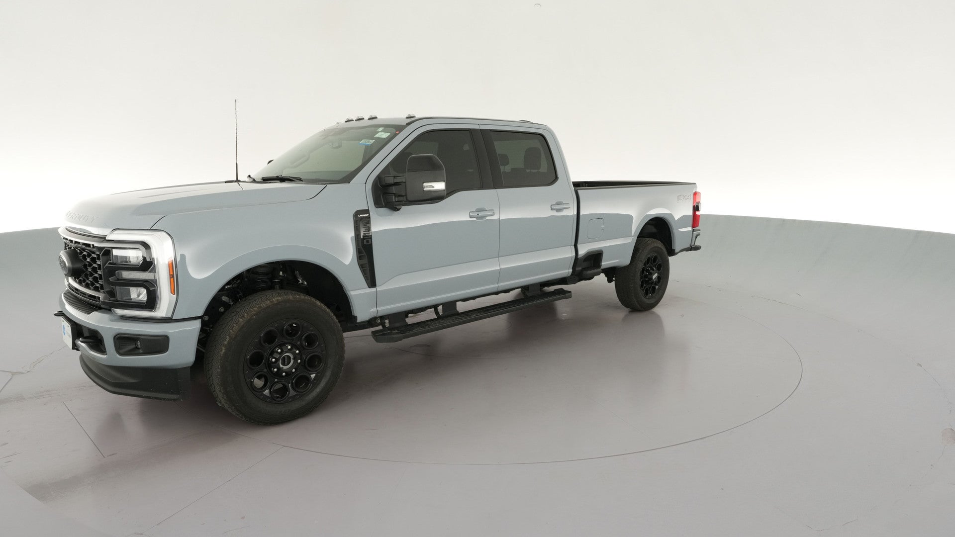 2025 Ford F350 Super Duty Crew Cab vehicle photo