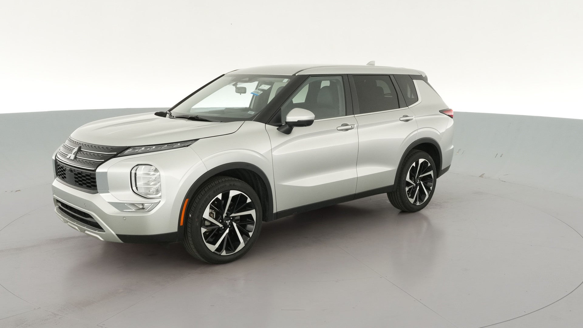 2024 Mitsubishi Outlander vehicle photo