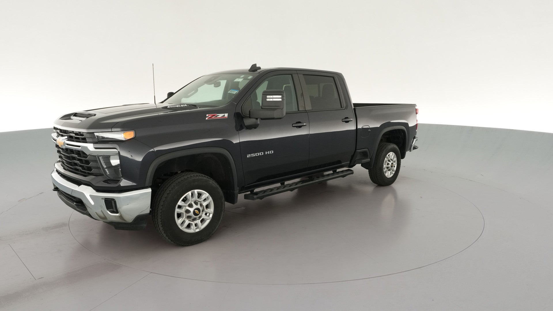 2024 Chevrolet Silverado 2500 HD Crew Cab vehicle photo