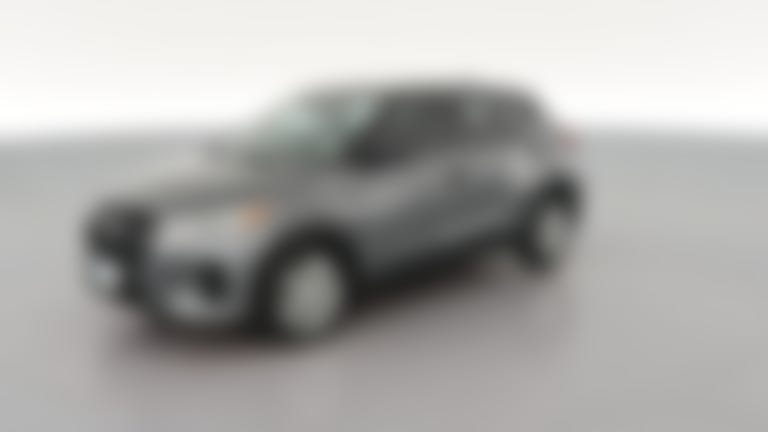 2024 Nissan Kicks vehicle photo