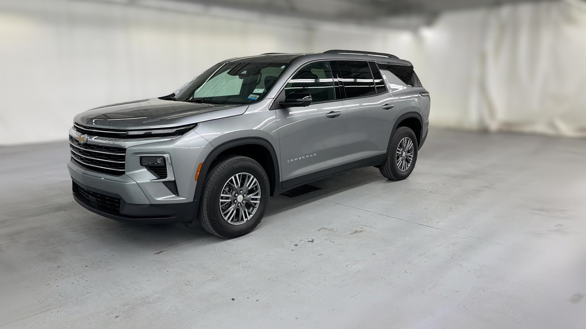 2026 Chevrolet Traverse vehicle photo