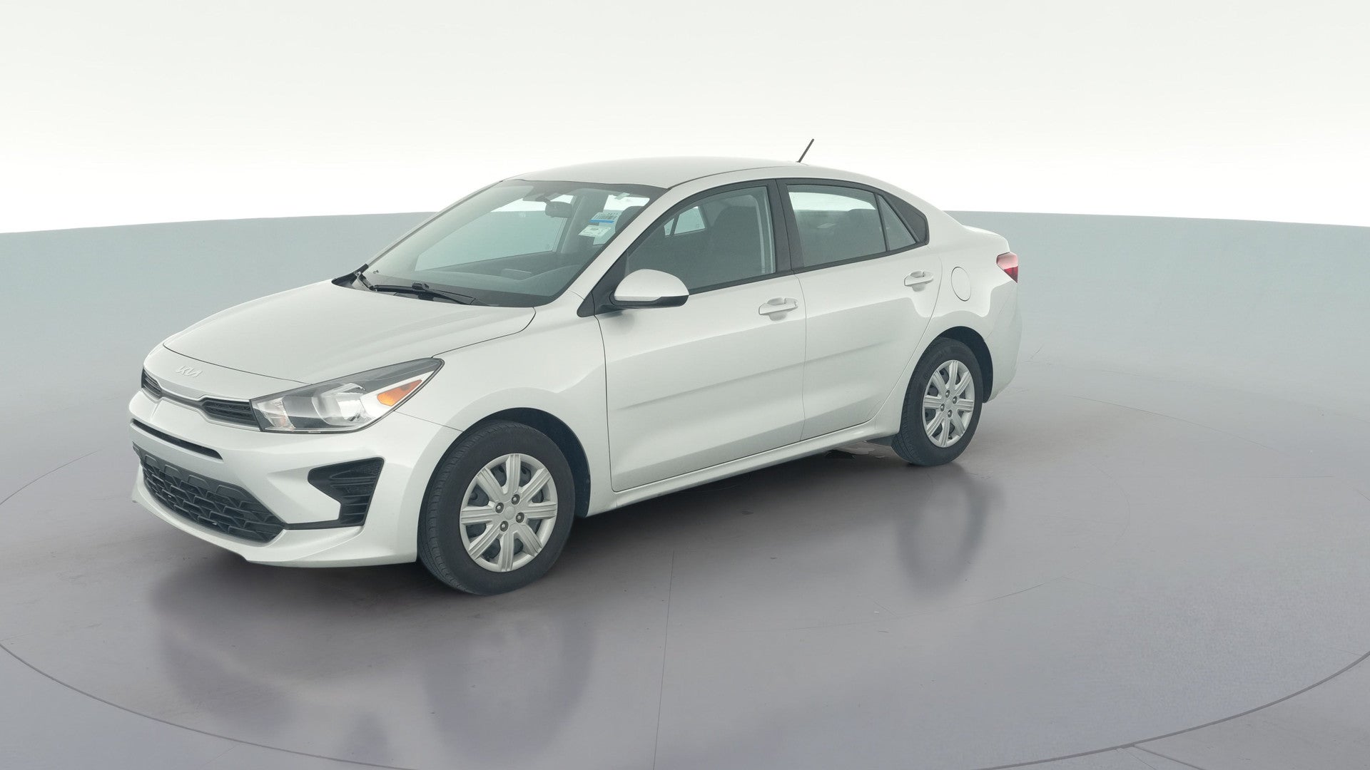 2023 Kia Rio vehicle photo