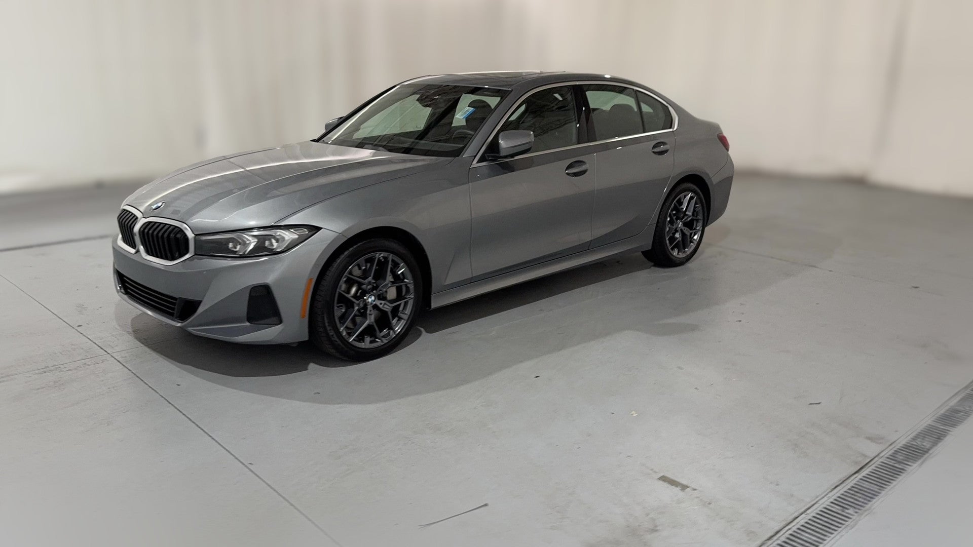2025 BMW 3 Series vehicle photo