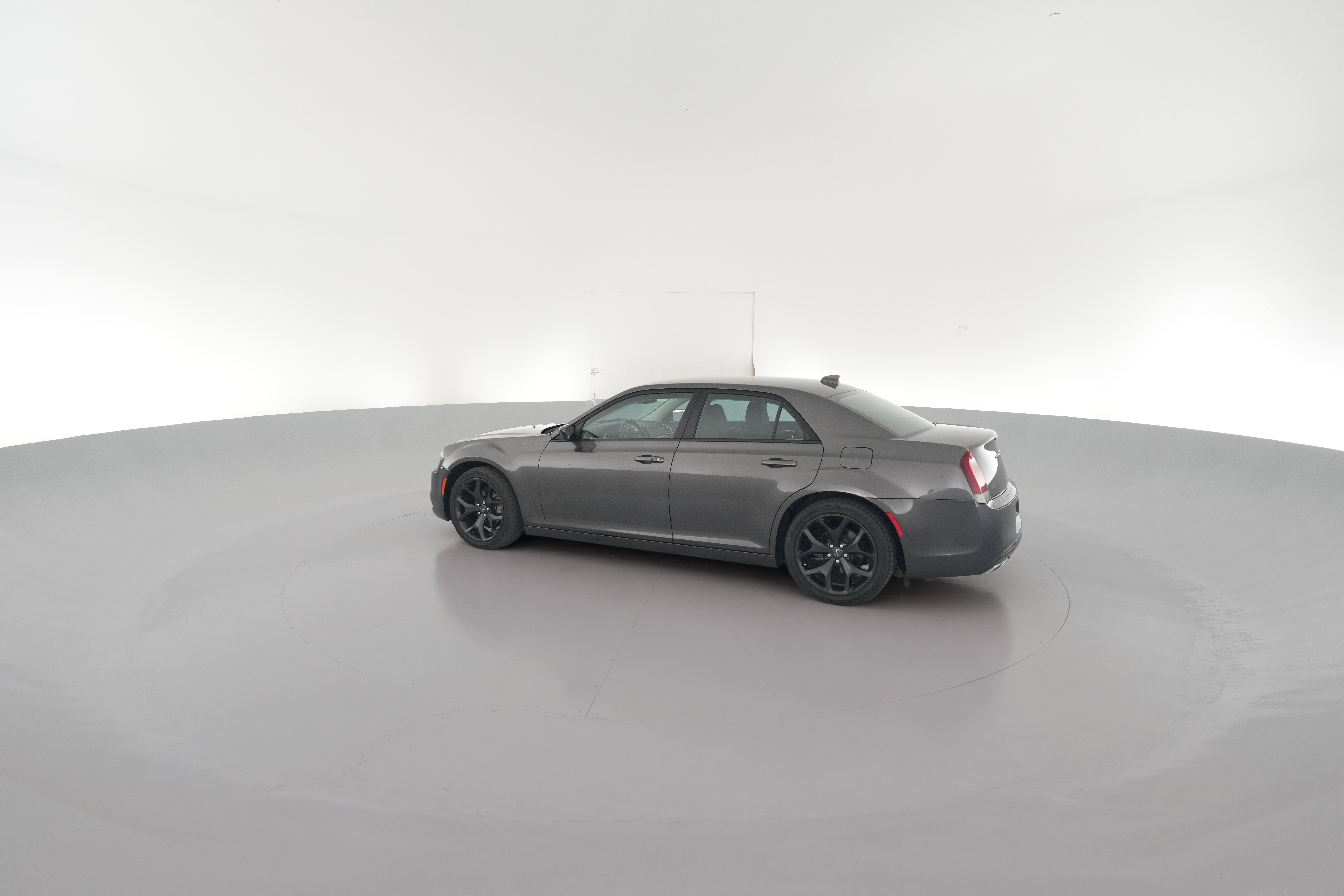 2021 Chrysler 300 Touring - Photo 28