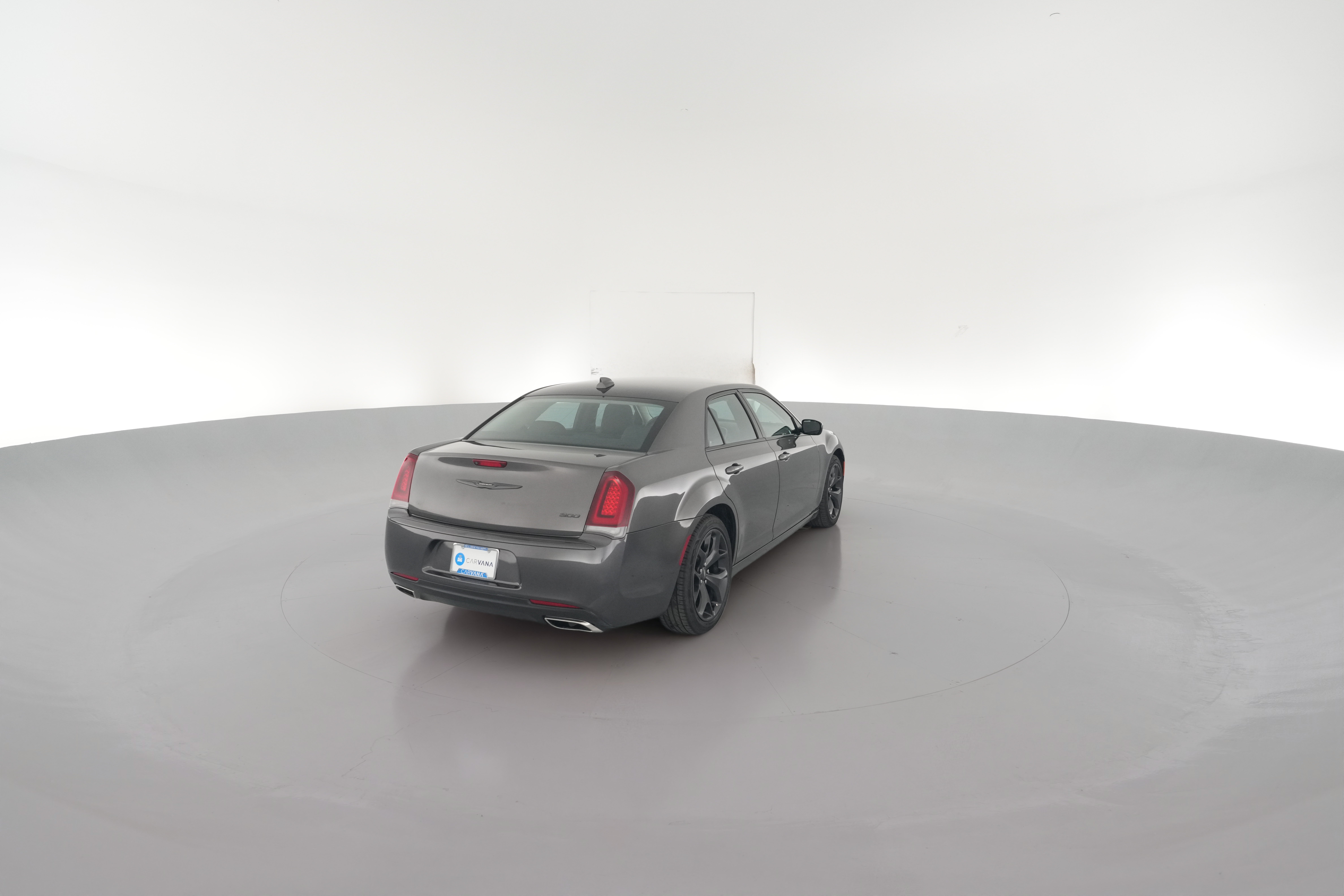 2021 Chrysler 300 Touring - Photo 32