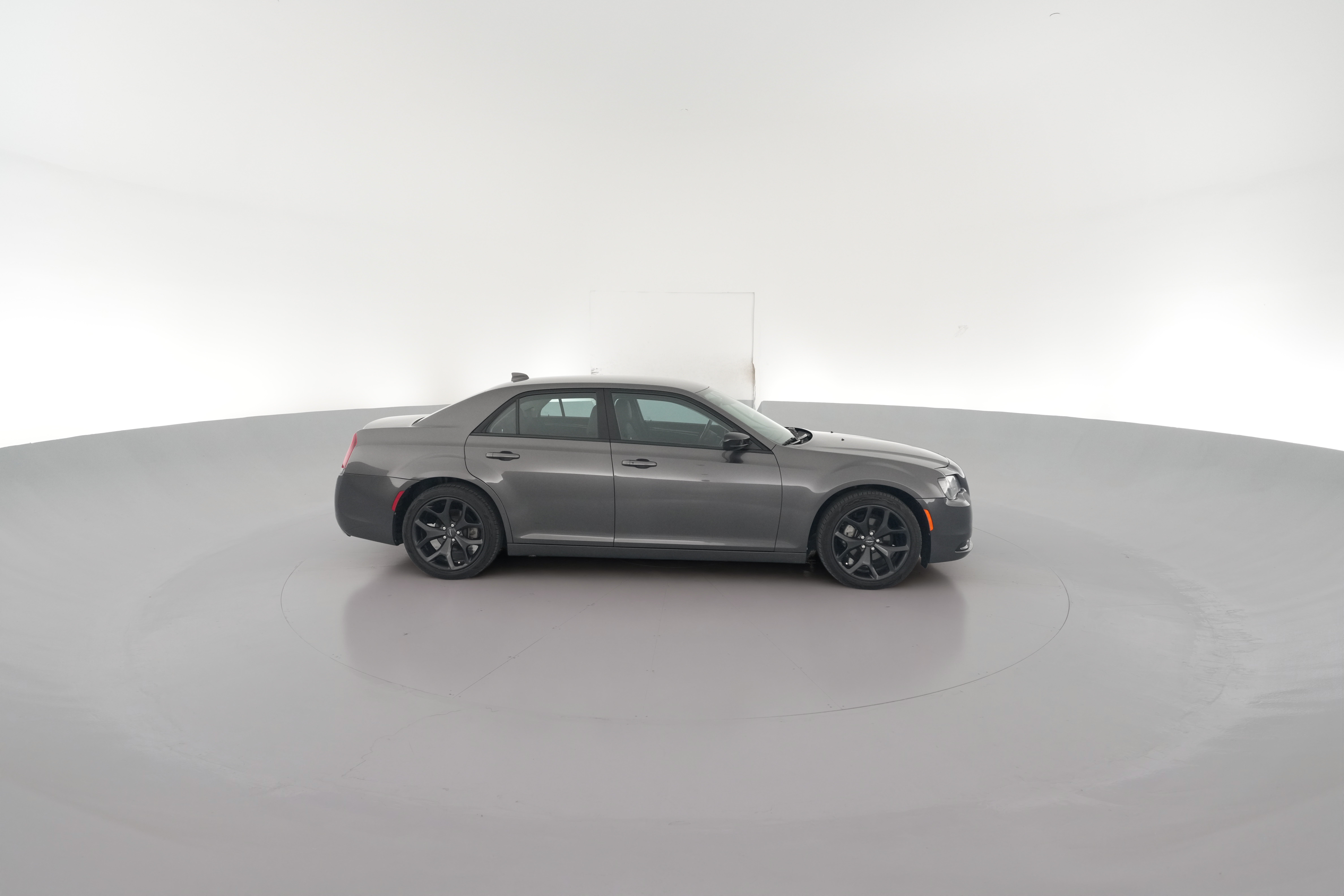 2021 Chrysler 300 Touring - Photo 35