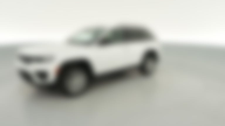 2025 Jeep Grand Cherokee vehicle photo