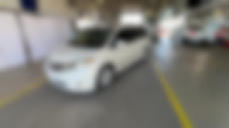 2017 Toyota Sienna vehicle photo