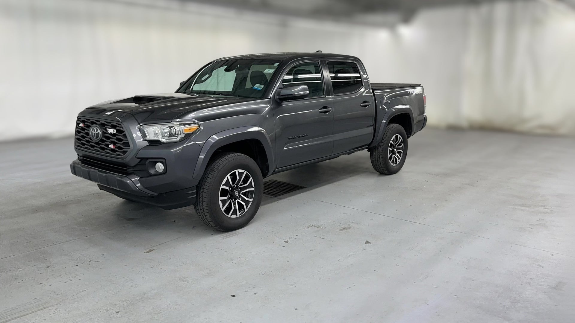 2020 Toyota Tacoma Double Cab vehicle photo