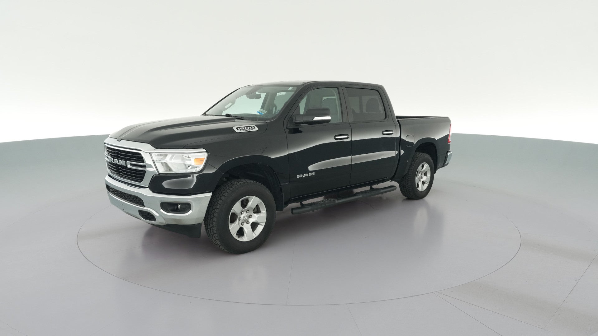 2020 Ram 1500 Crew Cab vehicle photo