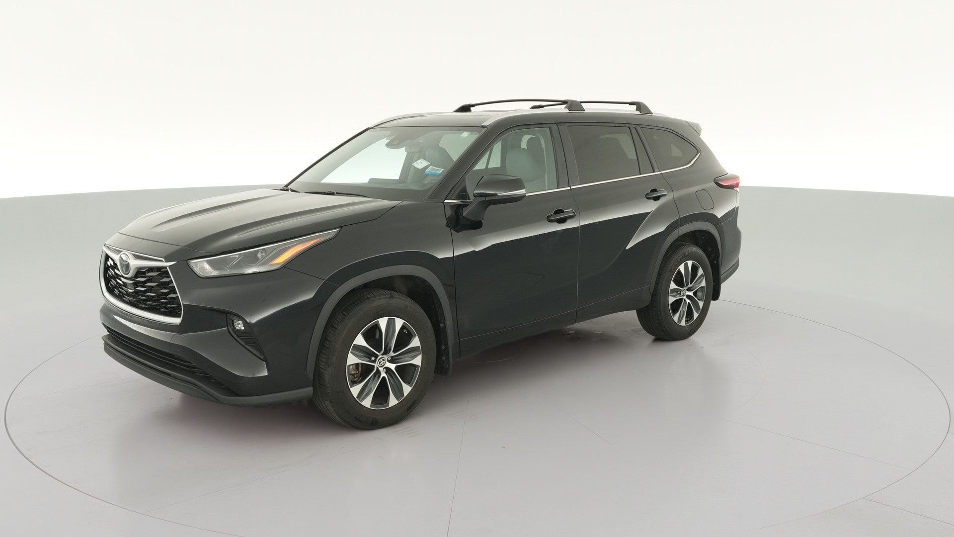 2024 Toyota Highlander vehicle photo