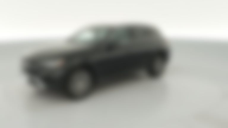 2024 Mercedes-Benz GLC vehicle photo